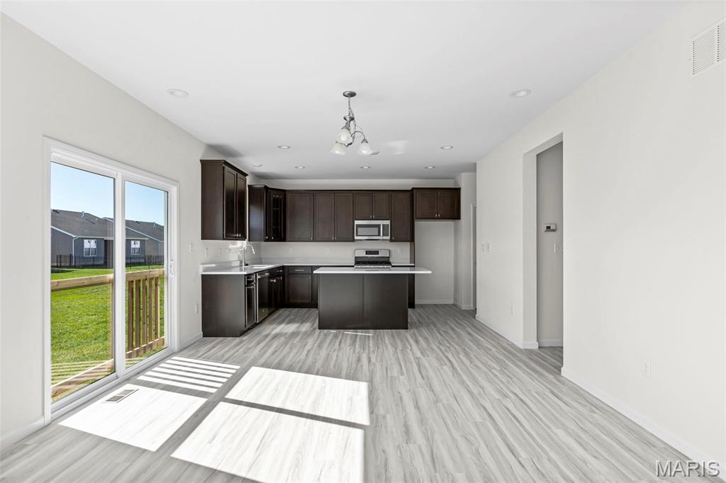 Riverstone 45 - Residential