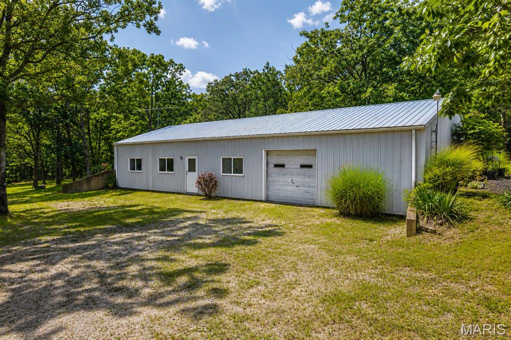 Photo 1 of 33 — 1469 State E Road, Montreal, MO 65591