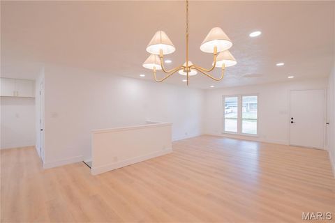 Tiny photo for 4532 Conleth Drive, Oakville, MO 63129 (MLS # 26047144)