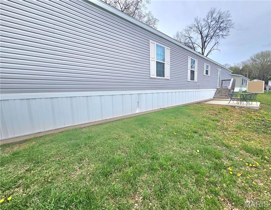 Photo of 22 Lily Drive, Fenton, MO 63026 (MLS # 26019284)