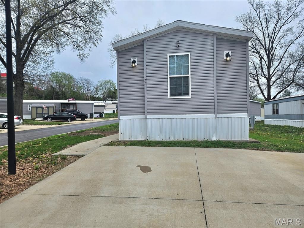 Photo of 22 Lily Drive, Fenton, MO 63026 (MLS # 26019284)