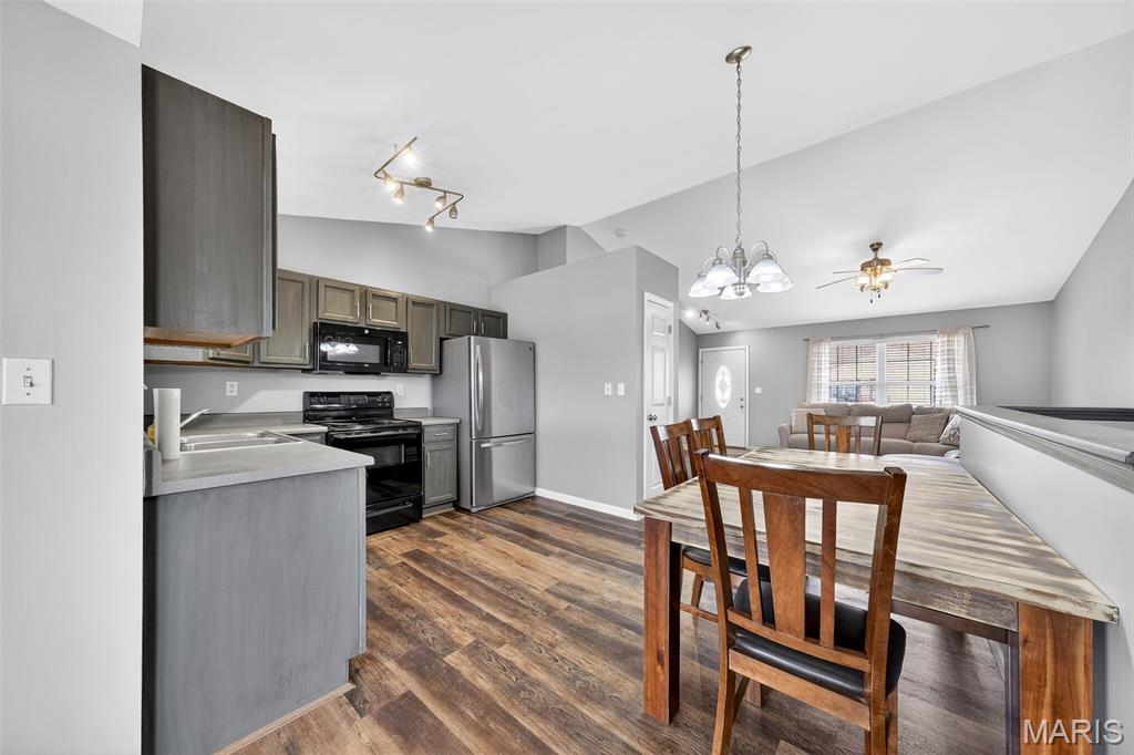 Eagles Bluff - Residential