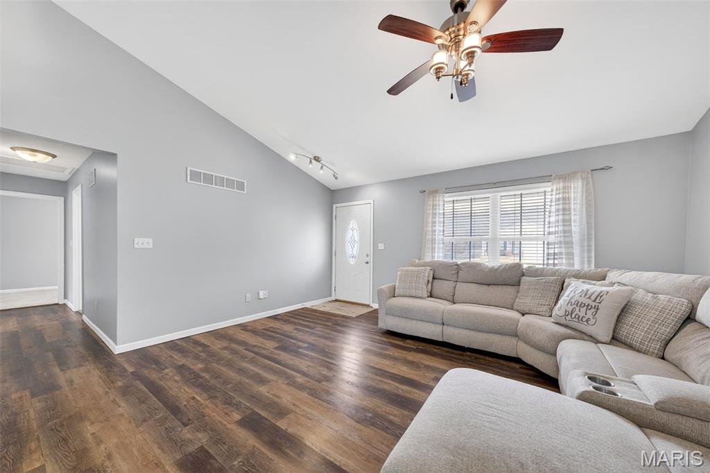 Eagles Bluff - Residential