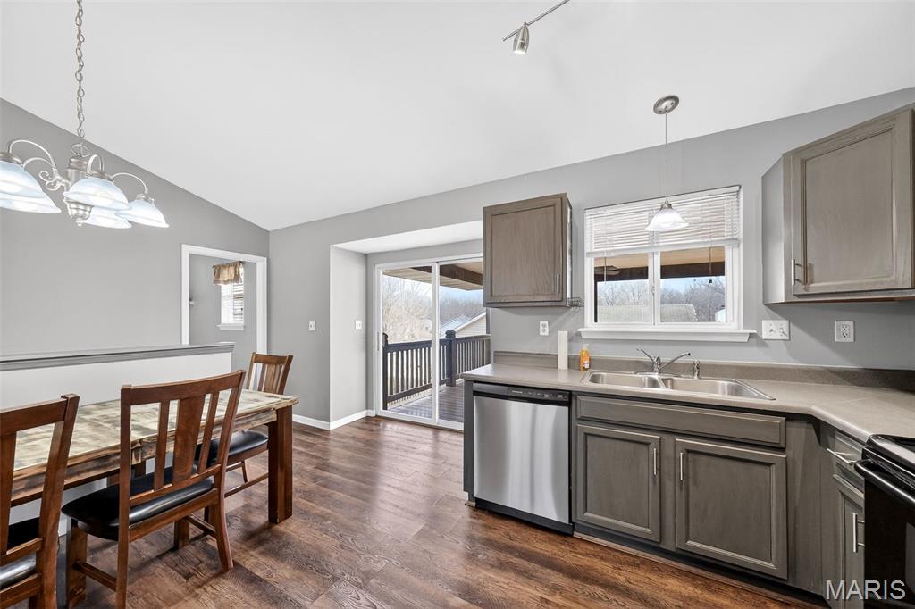 Eagles Bluff - Residential