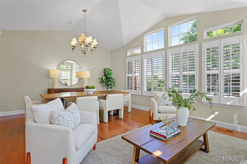 Villas At Chesterfield Bluffs One - Residential