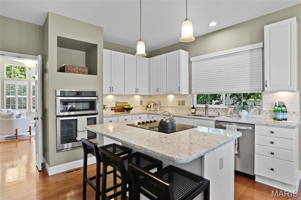 Villas At Chesterfield Bluffs One - Residential