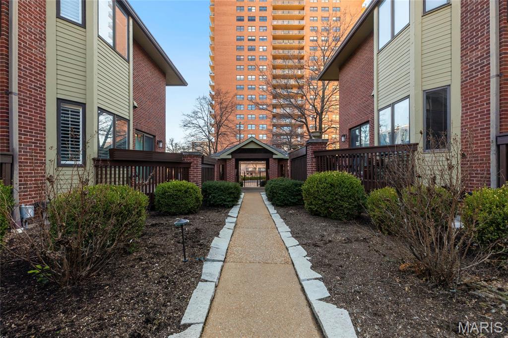 West Pine Terrace Condos - Residential