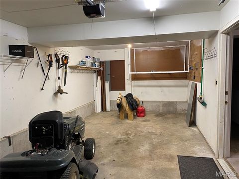 Tiny photo for 6252 Yellow Brick Road, Washington, MO 63090 (MLS # 26018724)