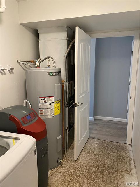 Tiny photo for 6252 Yellow Brick Road, Washington, MO 63090 (MLS # 26018724)