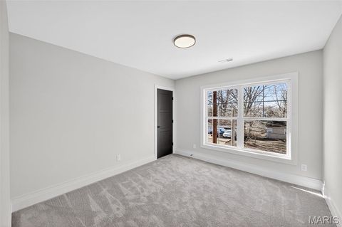 Tiny photo for 416 S Ballas Road, Kirkwood, MO 63122 (MLS # 26000612)