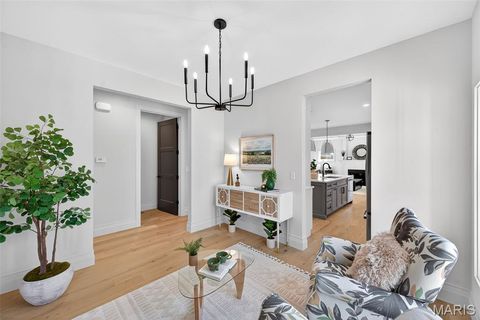 Tiny photo for 416 S Ballas Road, Kirkwood, MO 63122 (MLS # 26000612)