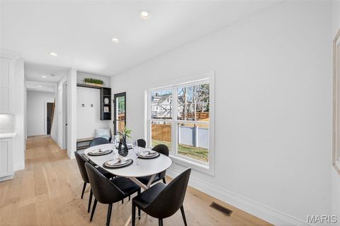 Tiny photo for 416 S Ballas Road, Kirkwood, MO 63122 (MLS # 26000612)