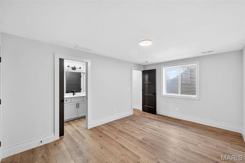 Tiny photo for 416 S Ballas Road, Kirkwood, MO 63122 (MLS # 26000612)