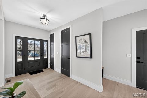 Tiny photo for 416 S Ballas Road, Kirkwood, MO 63122 (MLS # 26000612)