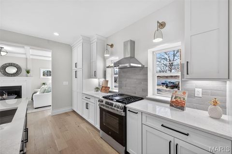 Tiny photo for 416 S Ballas Road, Kirkwood, MO 63122 (MLS # 26000612)