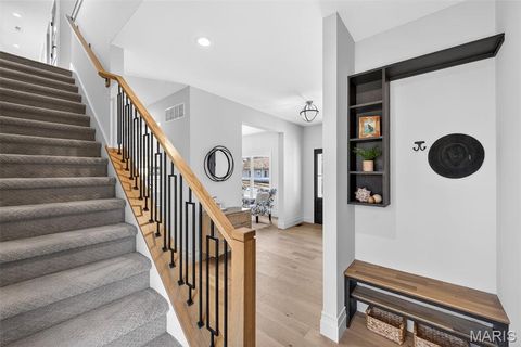 Tiny photo for 416 S Ballas Road, Kirkwood, MO 63122 (MLS # 26000612)