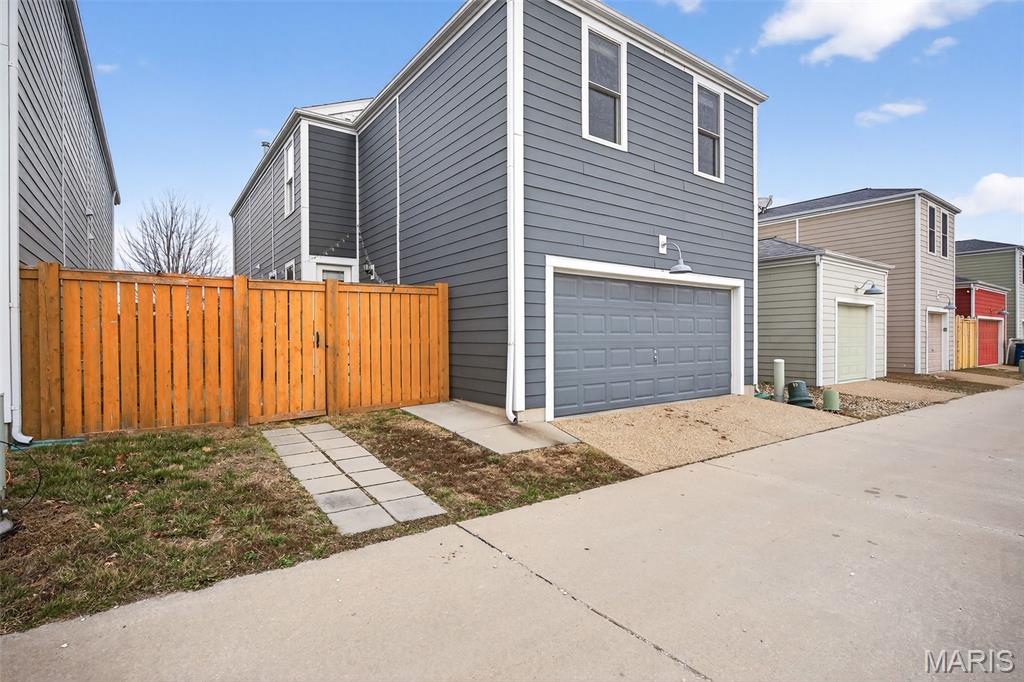 New Town At St Chas #3-B - Residential