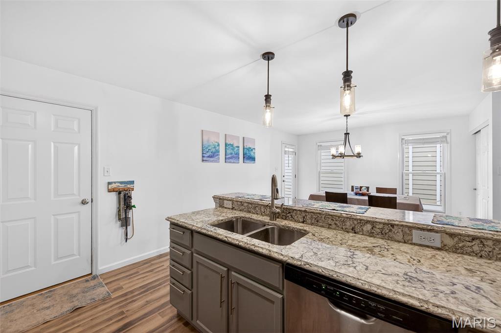 New Town At St Chas #3-B - Residential