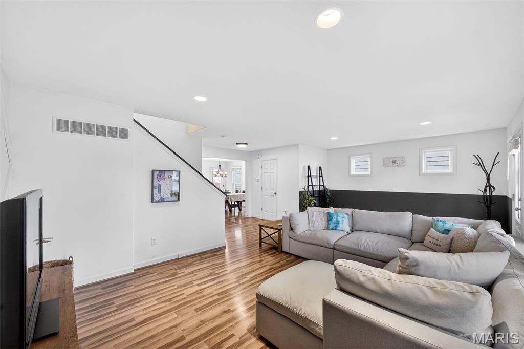 New Town At St Chas #3-B - Residential