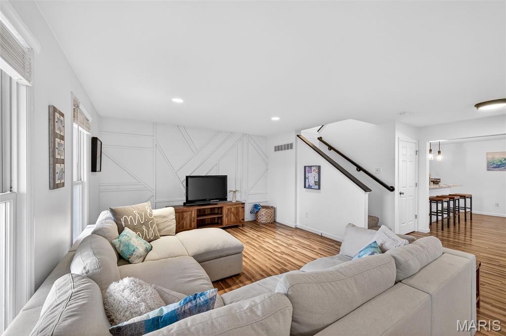 New Town At St Chas #3-B - Residential