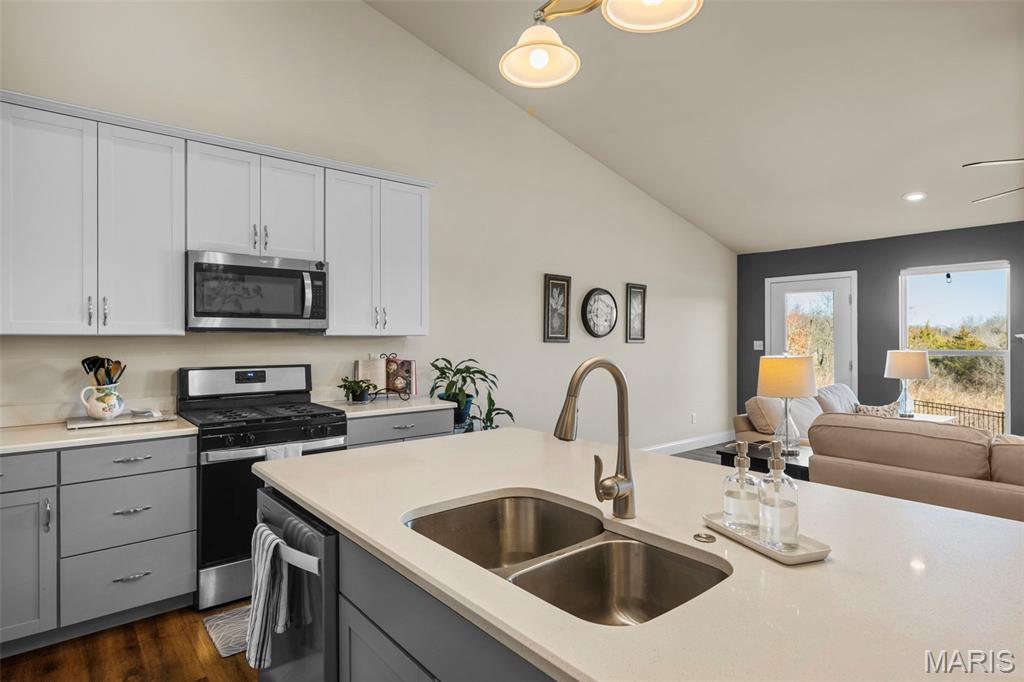 Tuscan Vly Estates Ph One - Residential