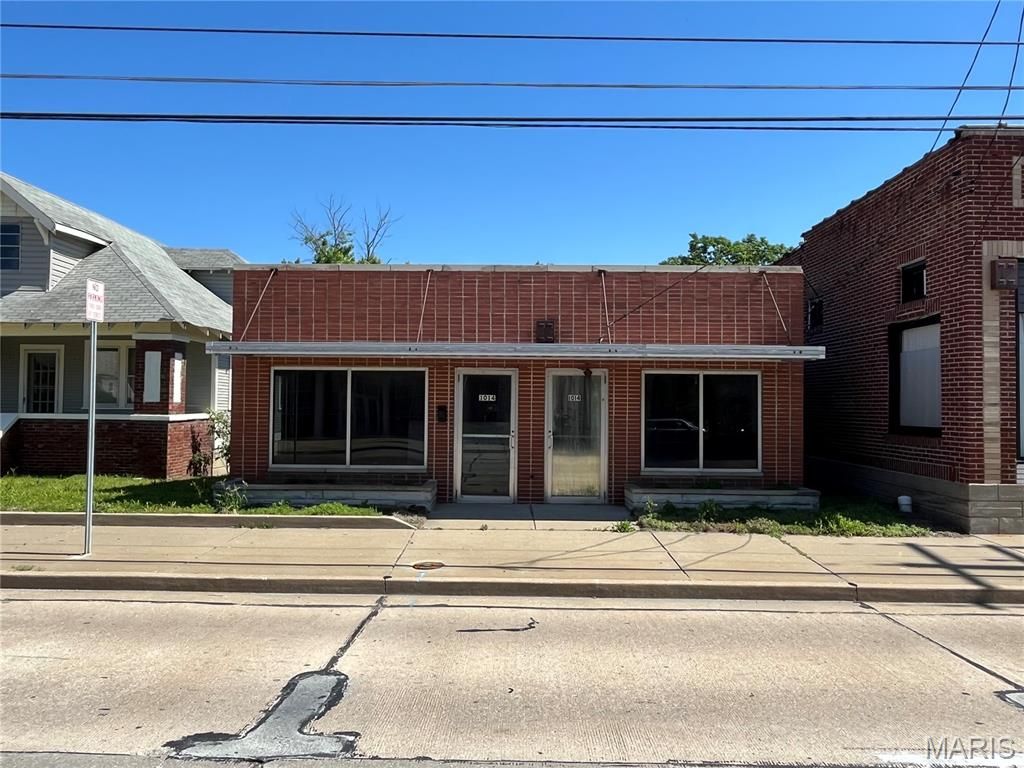 Photo of 1014 1st Capitol Drive, St Charles, MO 63301 (MLS # 26029279)