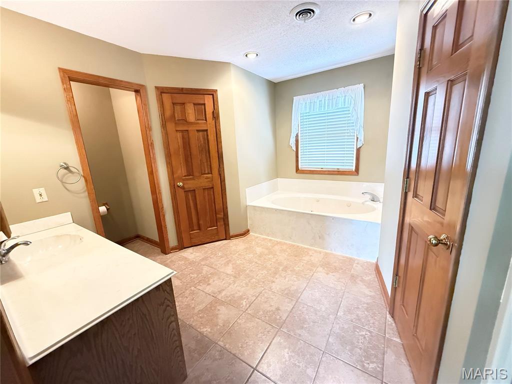 Clearview Estates 4th Add - Residential