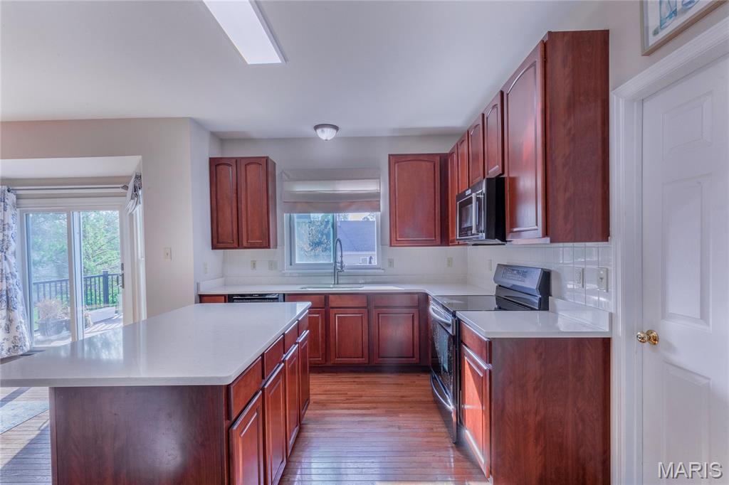 Aberdeen Village H - Residential