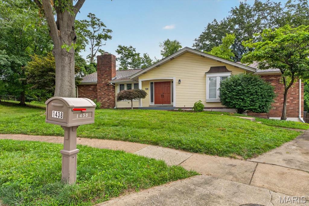 1438 Silverleaf Lane