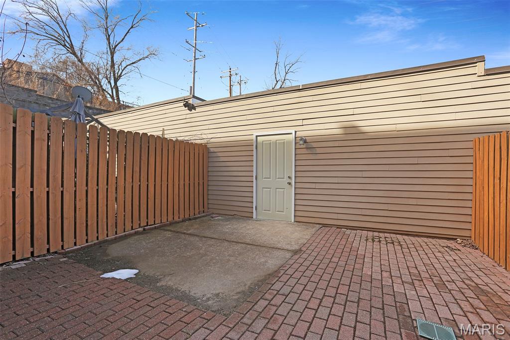 Lafayette Walk Condos - Residential