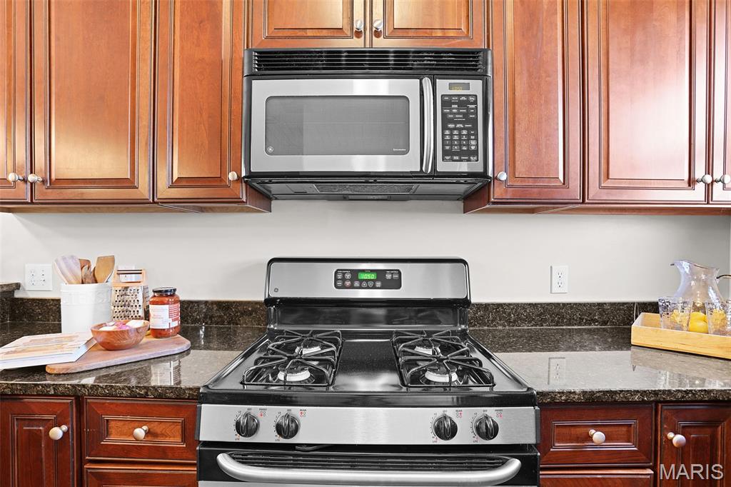 Lafayette Walk Condos - Residential