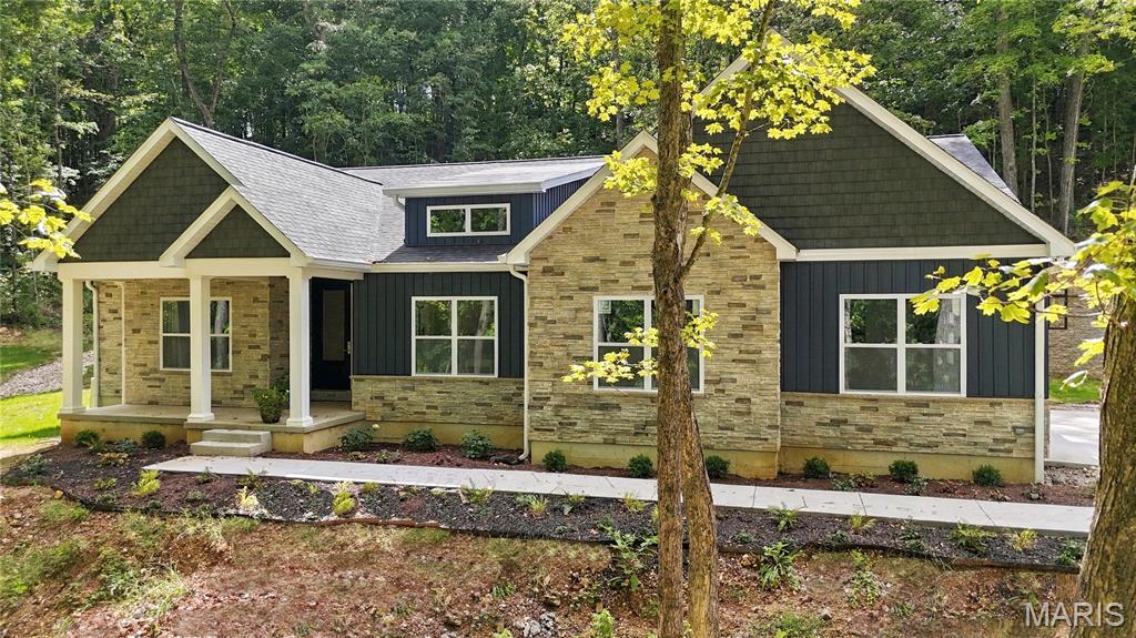 3406 Bluffs Drive