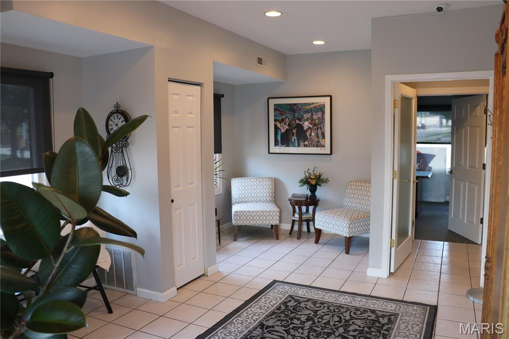 1112 First Capitol Drive