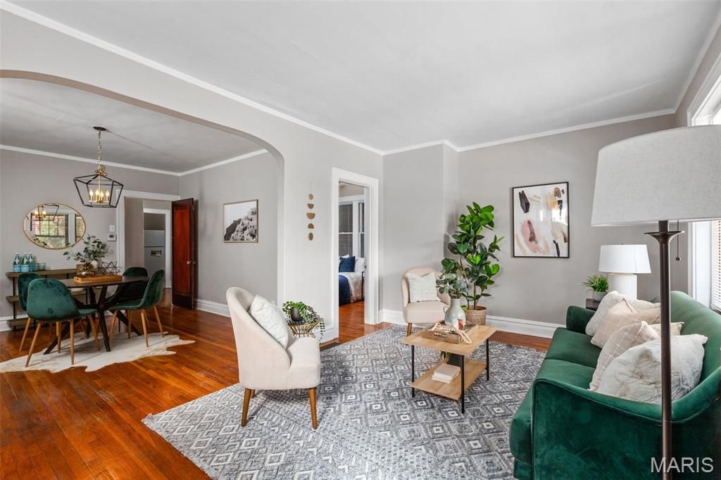 Photo of 4989 Tholozan Avenue #1st Floor, St Louis, MO 63109 (MLS # 26026313)