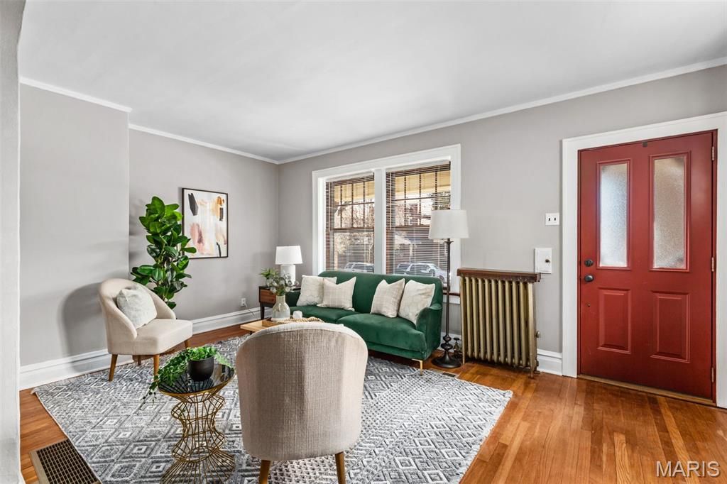 Photo of 4989 Tholozan Avenue #1st Floor, St Louis, MO 63109 (MLS # 26026313)