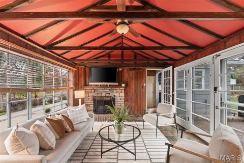 Tiny photo for 581 W Lockwood Avenue, Webster Groves, MO 63119 (MLS # 25074260)