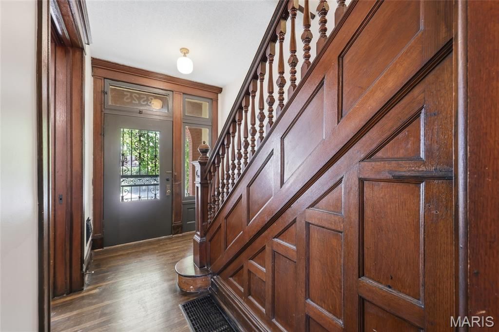 Photo of 3525 Hartford Street, St Louis, MO 63118 (MLS # 26023711)