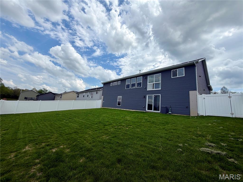 Majestic Lakes - Residential