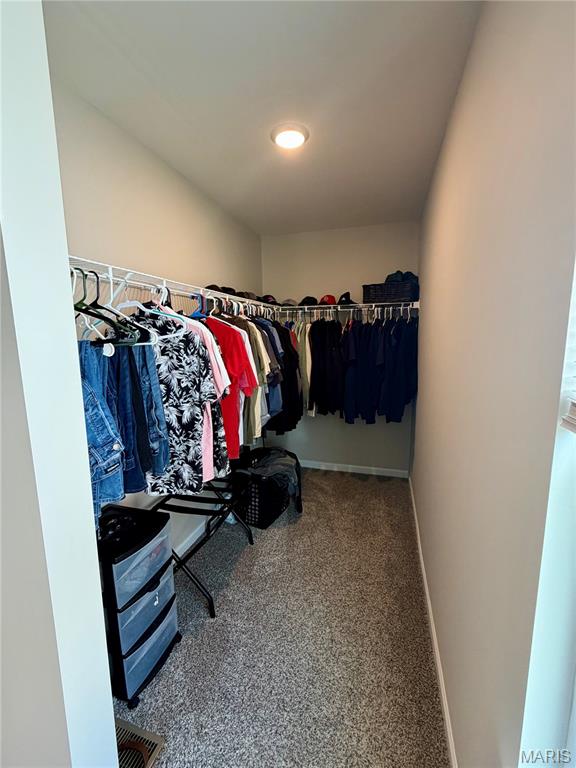 Majestic Lakes - Residential