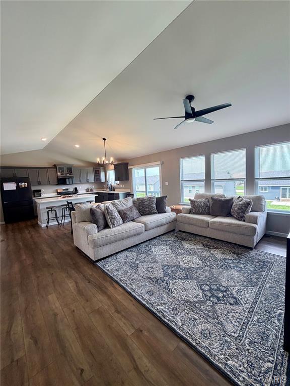 Majestic Lakes - Residential