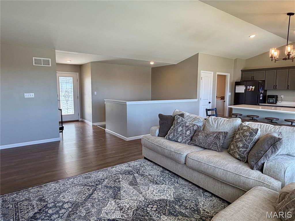 Majestic Lakes - Residential