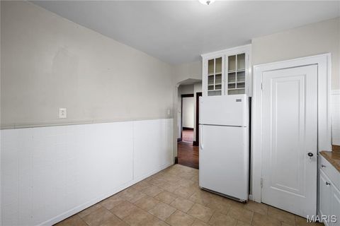 Tiny photo for 3919 Dunnica Avenue, St Louis, MO 63116 (MLS # 26005570)