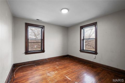 Tiny photo for 3919 Dunnica Avenue, St Louis, MO 63116 (MLS # 26005570)