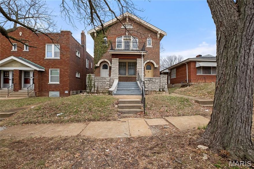 High-yield, turnkey opportunity in a solid all-brick historic duplex. The most expensive capital expenditures have already been addressed, headlined by a brand-new roof (2024), updated electrical panels, PVC sewer stacks, and Pex supply lines, significantly de-risking the asset for years to come. Each spacious 2-bedroom, 1-bathroom unit maintains high-demand historic features like original hardwood floors, decorative fireplaces and stained glass windows. With a detached 2-car garage providing potential for additional storage income, a fenced yard, and a full basement featuring separate laundry hookups, this property is engineered for low overhead and consistent ROI. Property to be sold As-Is.