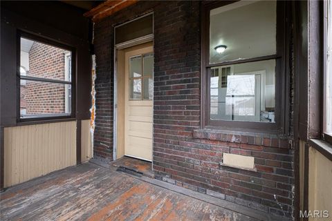 Tiny photo for 3919 Dunnica Avenue, St Louis, MO 63116 (MLS # 26005570)