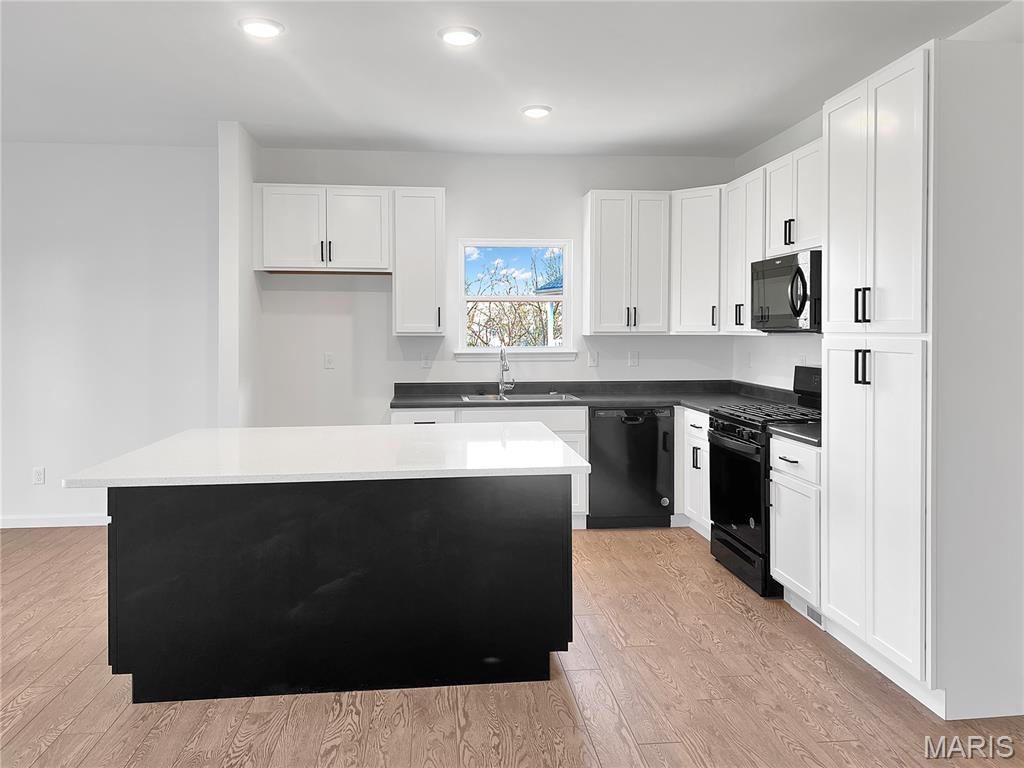 2300 Hank's Close 171 STB