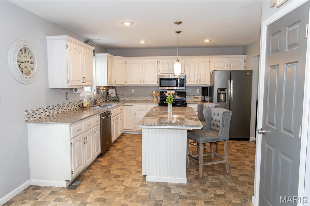 Mastadon Meadows Ph 02 - Residential