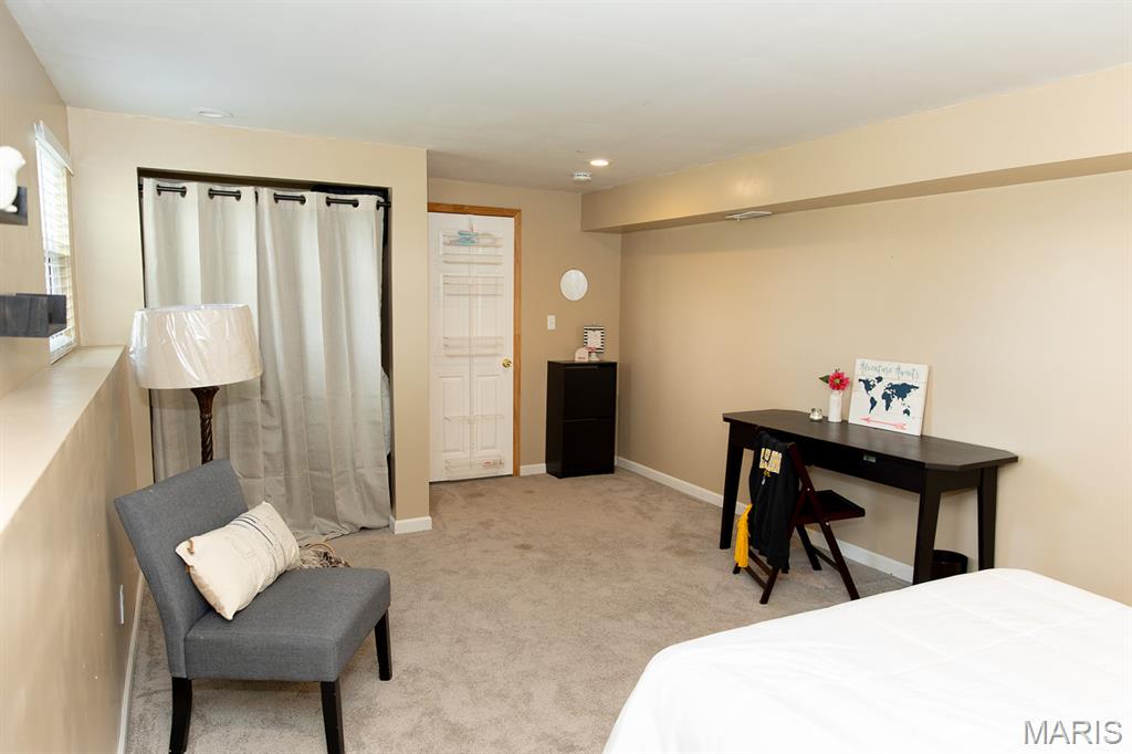 Mastadon Meadows Ph 02 - Residential