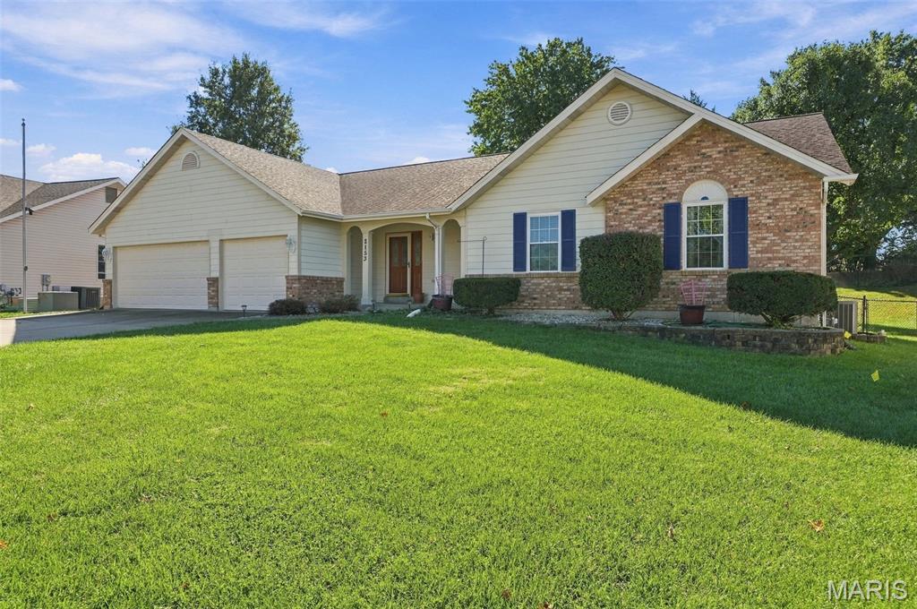 Photo of 2153 Autumn Wood Drive, St Charles, MO 63303 (MLS # 26067047)