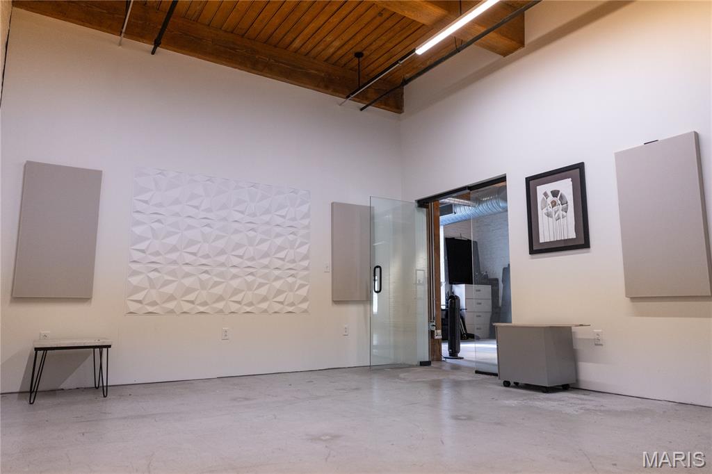 Spool Thread Condos - Commercial Lease